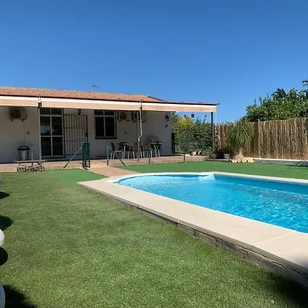 La Caprichosa With Private Swimming Pool Сasa de vacaciones *